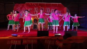 城马路成人舞蹈视频,动感舞步，释放活力，舞动人生